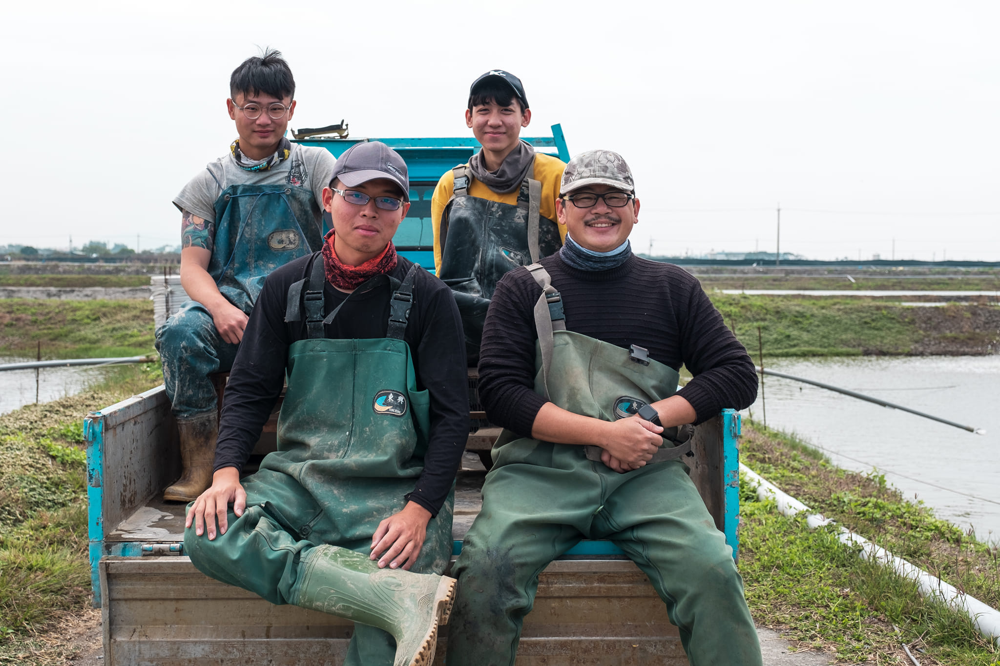 養魚不靠直覺 碩士漁夫把魚塭變實驗室
