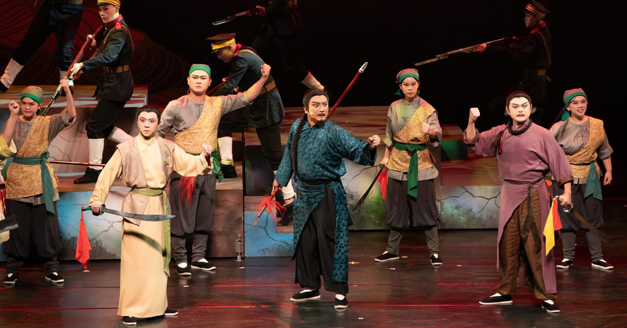 飆唱山歌兼武戲　榮興劇團演繹徐驤抗日史