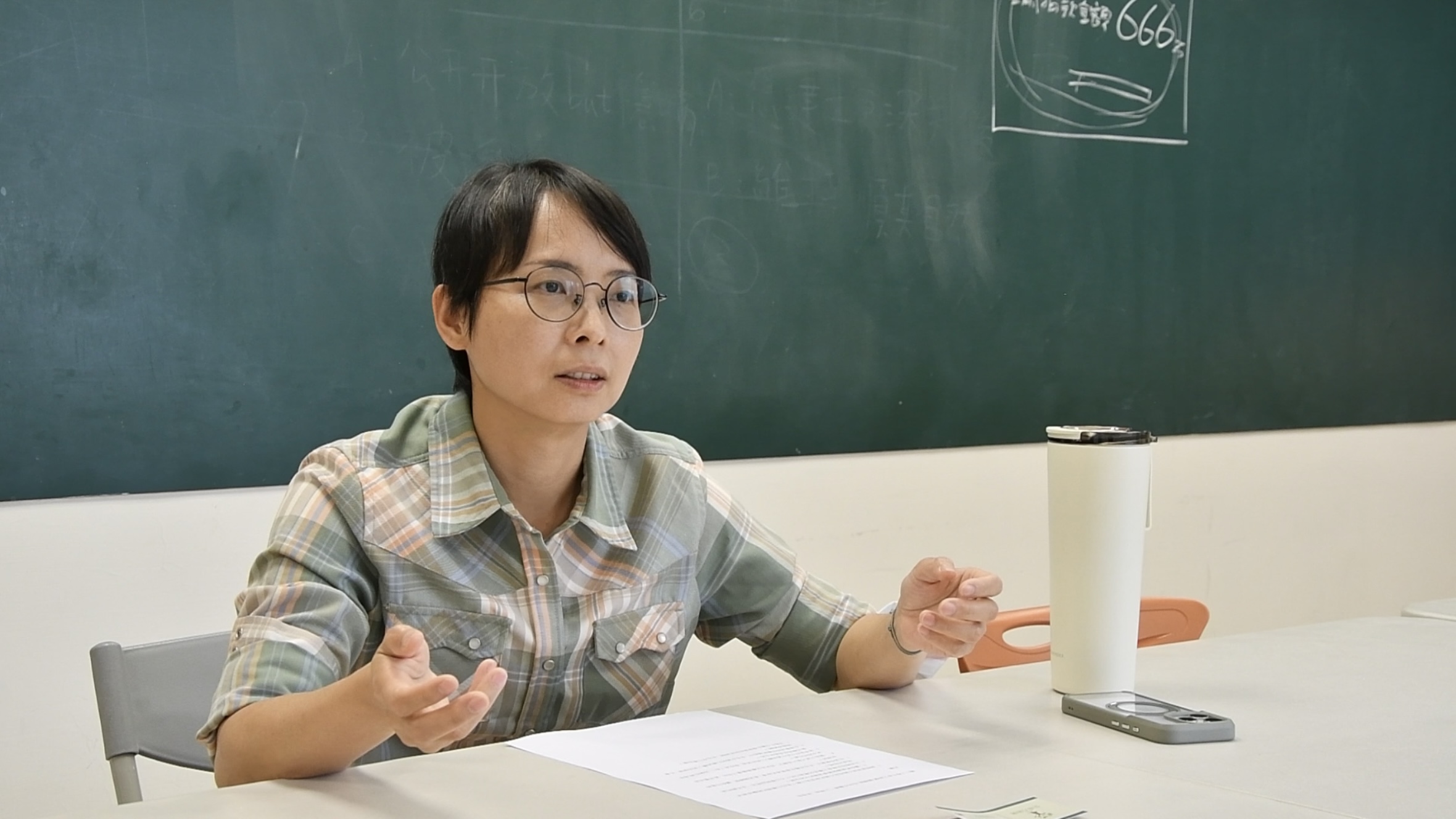 抒發制服廁所焦慮 熱線跨性別聚會成安全網
